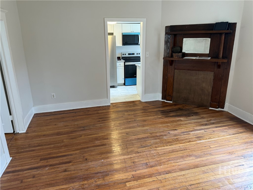 737 East 37th Street Savannah, GA 31401 - Photo 7 of 28