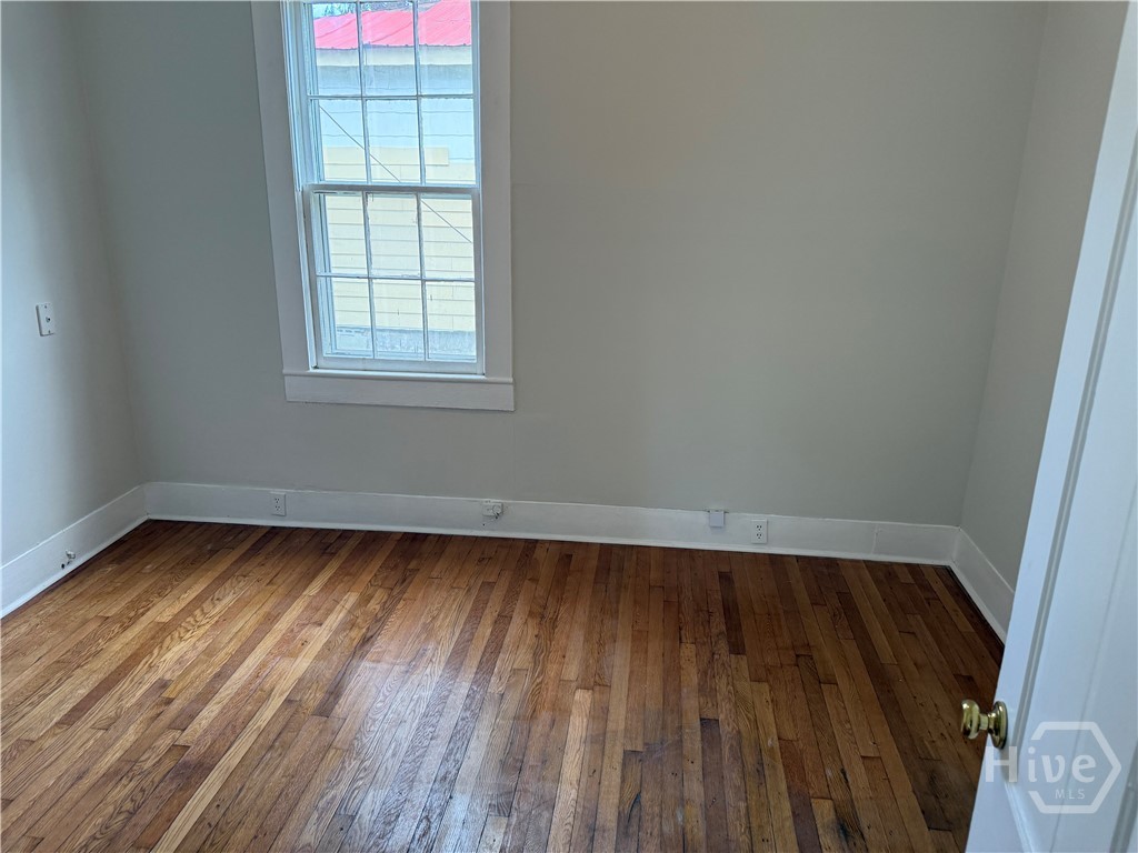 737 East 37th Street Savannah, GA 31401 - Photo 8 of 28