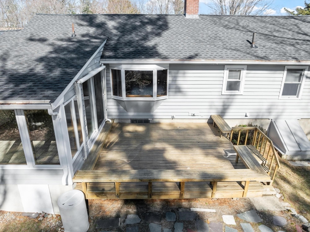 26 Lothrop Road Reading, MA 01867 - Photo 5 of 41 a view of entryway