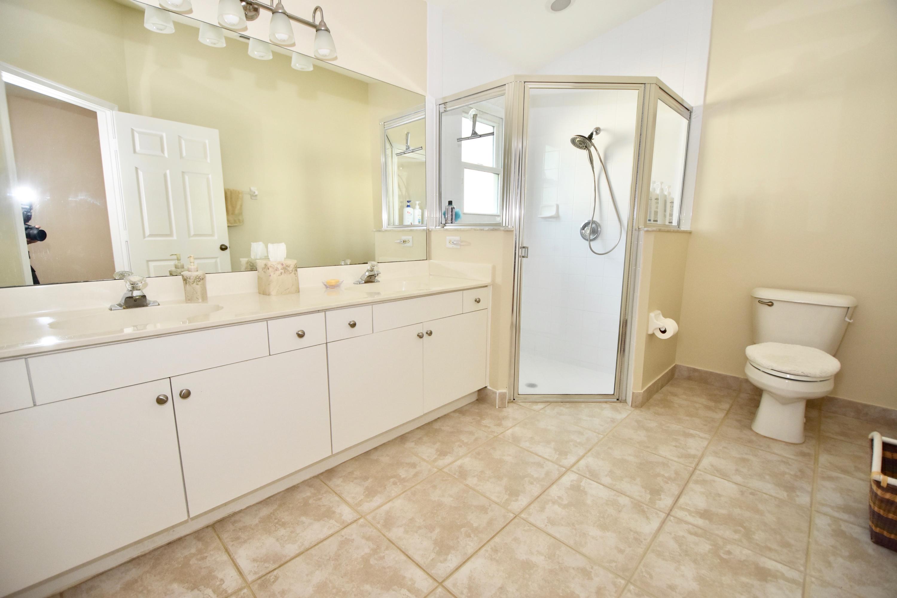2469 Southwest Regency Road Stuart, FL 34997 - Photo 30 of 75 MASTER BATH