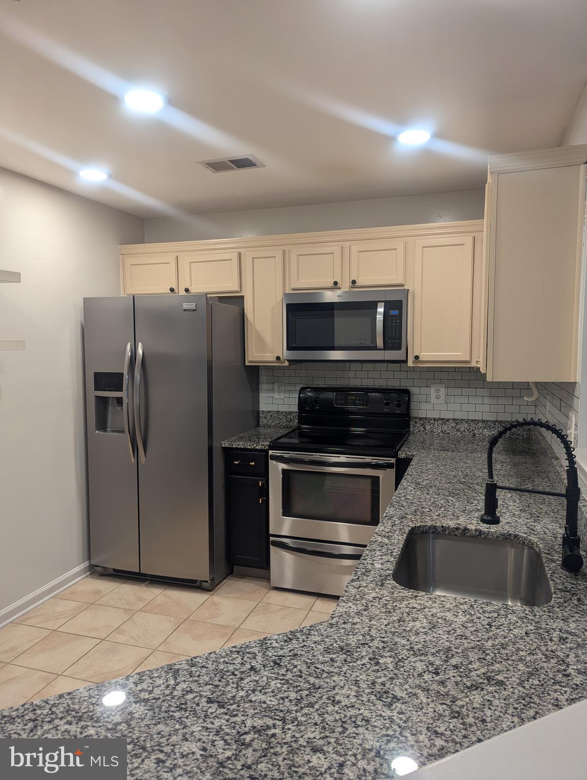 12987 Middlebrook Road, Unit 7 Germantown, MD 20874 - Photo 10 of 16 Gallery Image 10