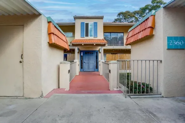 $2,500 | 2360 Hosp Way, Unit 331, Carlsbad, CA 92008