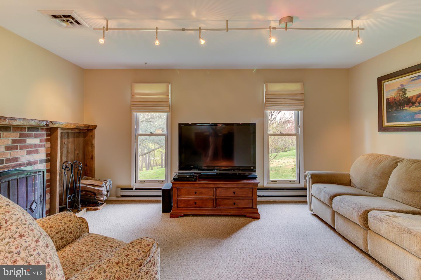 645 Locust Grove Road West Chester, PA 19382 - Photo 9 of 24 Family Room