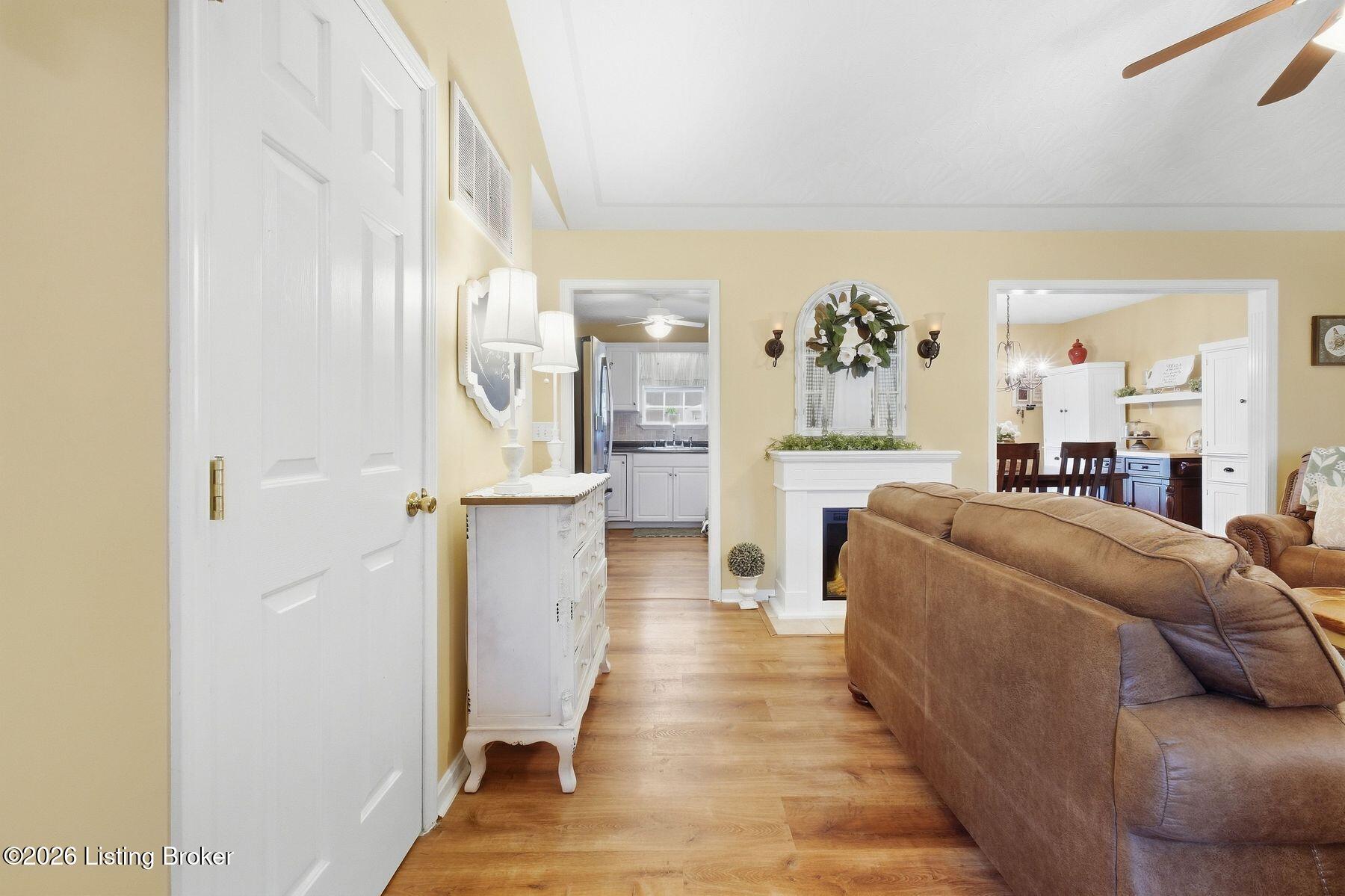 375 Forest Ridge Drive Mount Washington, KY 40047 - Photo 7 of 31 photo_online_006