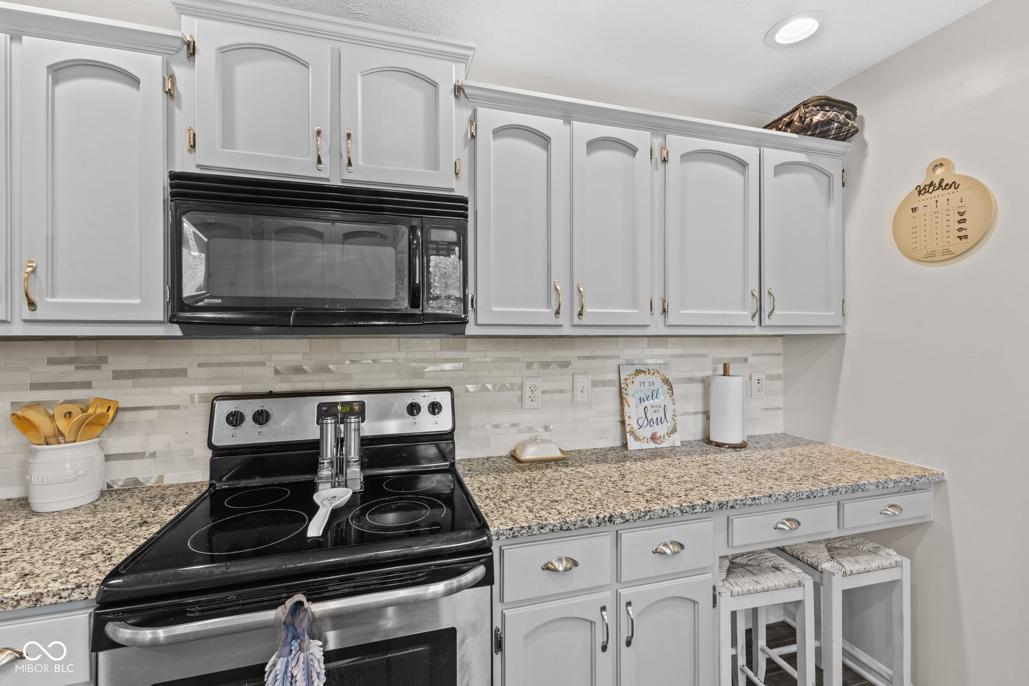 1840 Sandhill Road Indianapolis, IN 46217 - Photo 8 of 35 Gallery Image 8