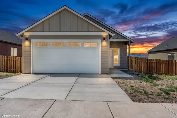 $339,900 | 508 Southwest 6th Street, Unit LOT 6, Madras, OR 97741