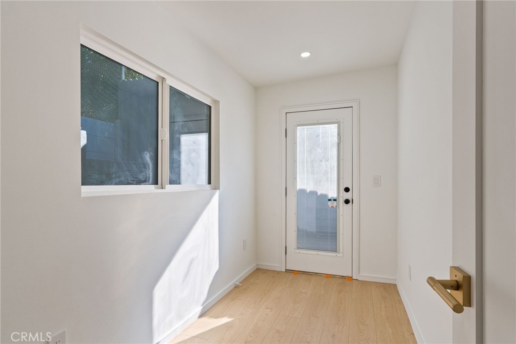 4868 La Roda Avenue Los Angeles, CA 90041 - Photo 18 of 26