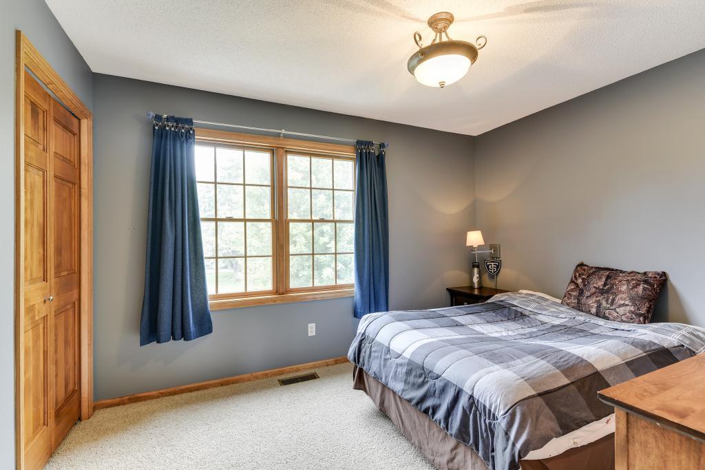 1399 Hunters Ridge Lino Lakes, MN 55038 - Photo 19 of 24 Gallery Image 19