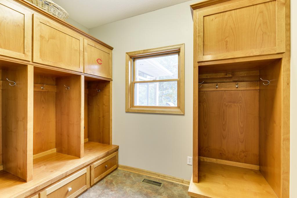 1399 Hunters Ridge Lino Lakes, MN 55038 - Photo 8 of 24 Gallery Image 8