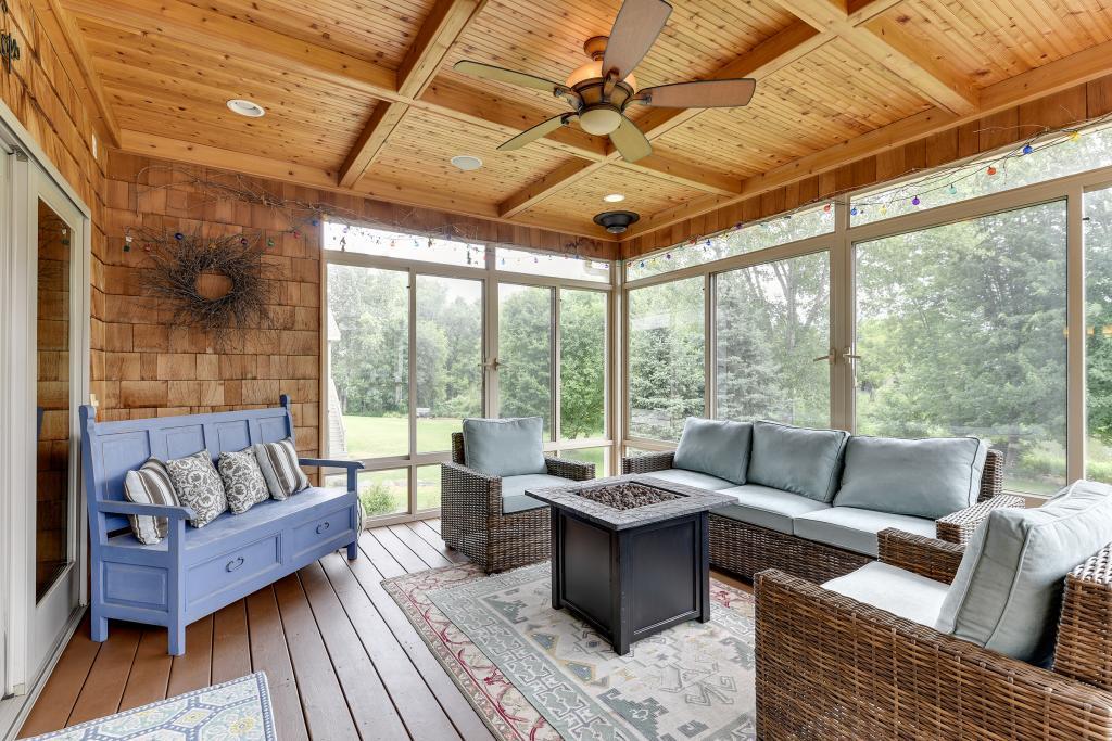 1399 Hunters Ridge Lino Lakes, MN 55038 - Photo 9 of 24 Gallery Image 9