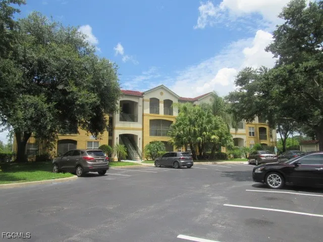 $1,400 | 11480 Villa Grand, Unit 117, Fort Myers, FL 33913