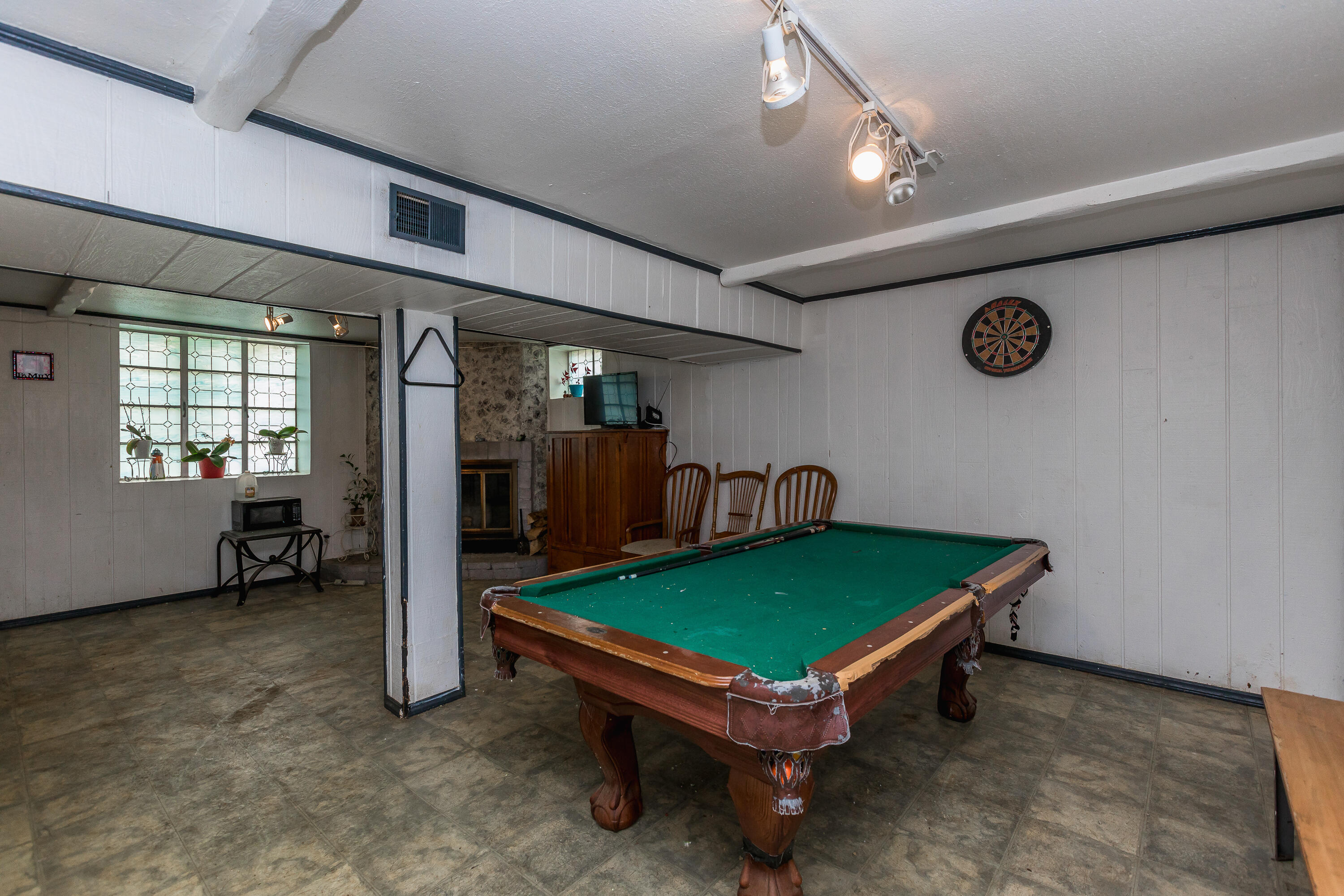 147 Rugby Road Lexington, KY 40504 - Photo 18 of 30 20