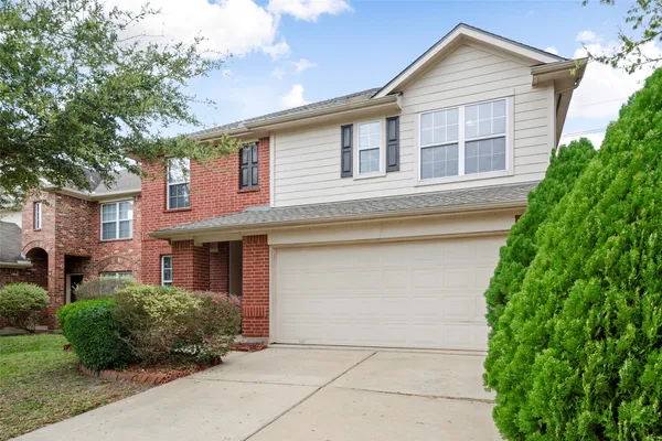 $2,300 | 8530 Ruby River Lane, Richmond, TX 77407