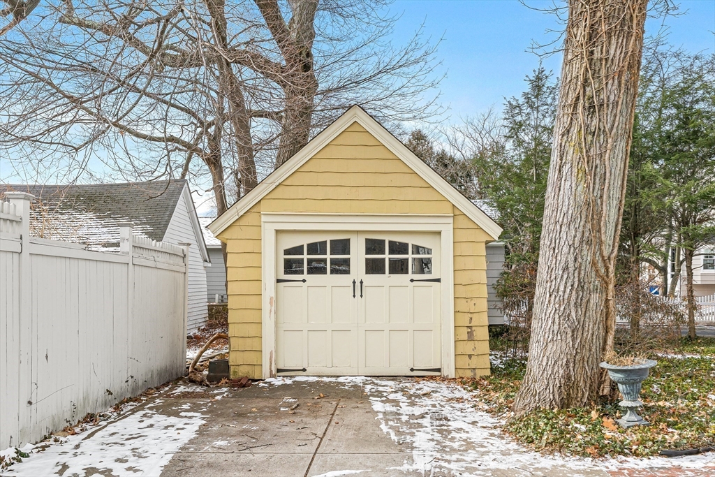 89 Lovell Road Melrose, MA 02176 - Photo 33 of 38 a view of backyard of house