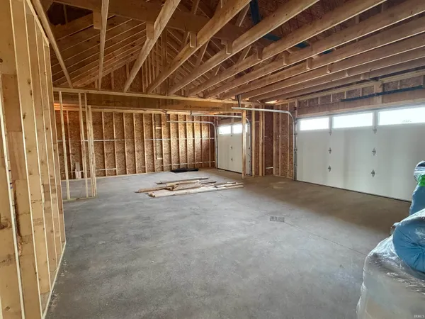 $619,900 | 2220 Golfview Drive, Auburn, IN 46706