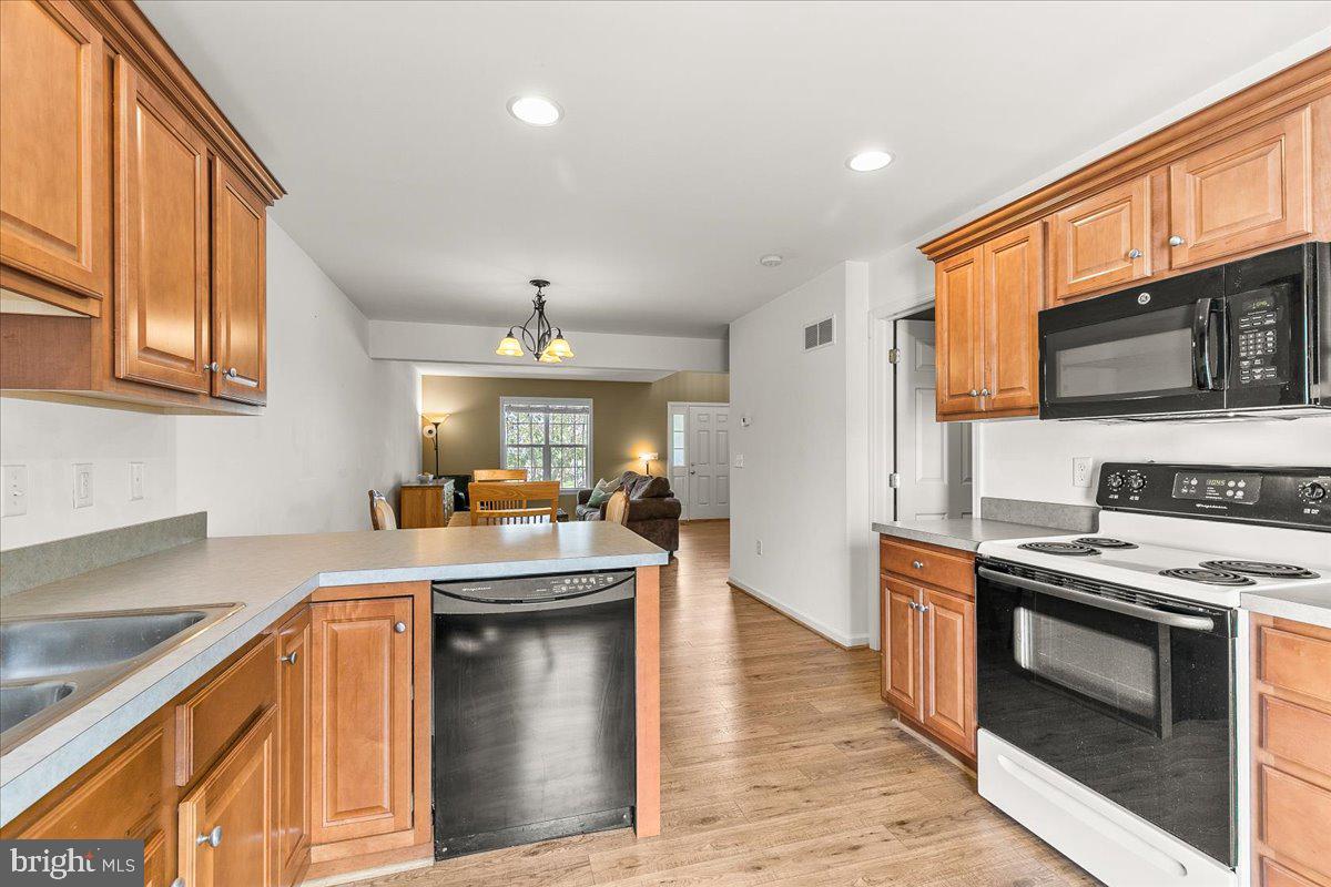 794 Wallingford Road Lititz, PA 17543 - Photo 25 of 67