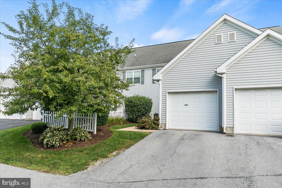 794 Wallingford Road Lititz, PA 17543 - Photo 7 of 67