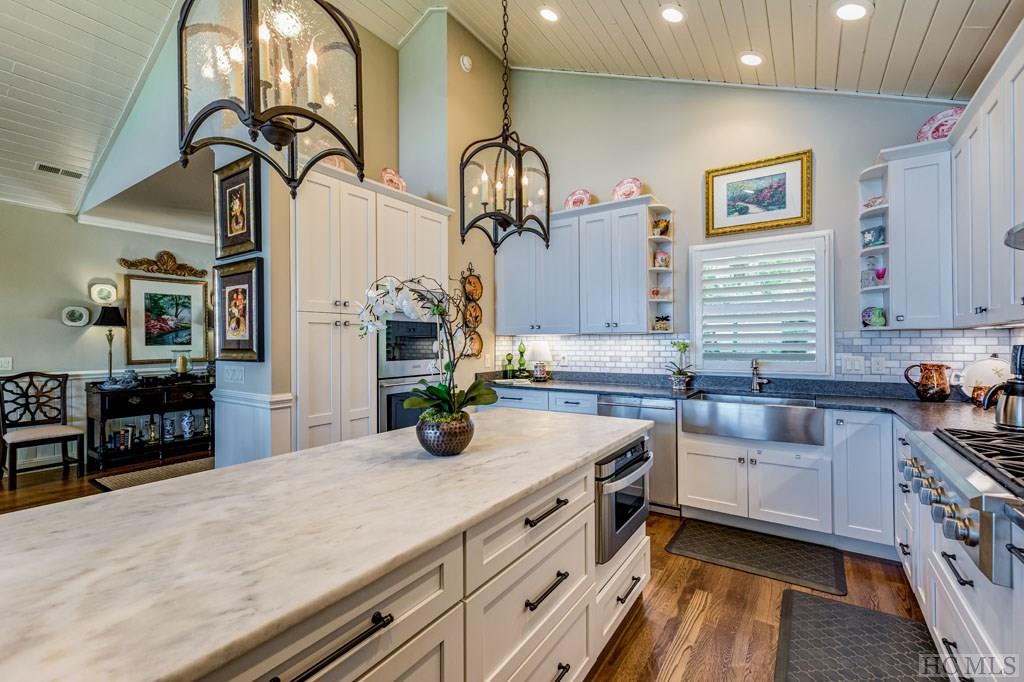 851 Cowee Ridge Road Highlands, NC 28741 - Photo 12 of 46 Gallery Image 12