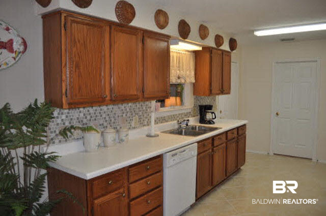 511 West Amanda Avenue Foley, AL 36535 - Photo 11 of 23 Kitchen