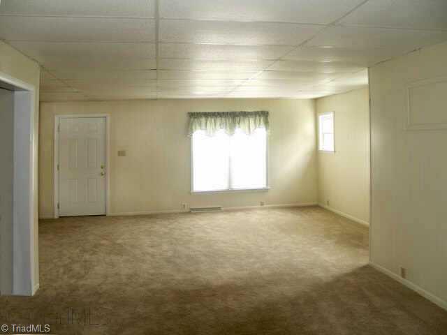 911 North Hamilton Street High Point, NC 27262 - Photo 4 of 9 Other.
