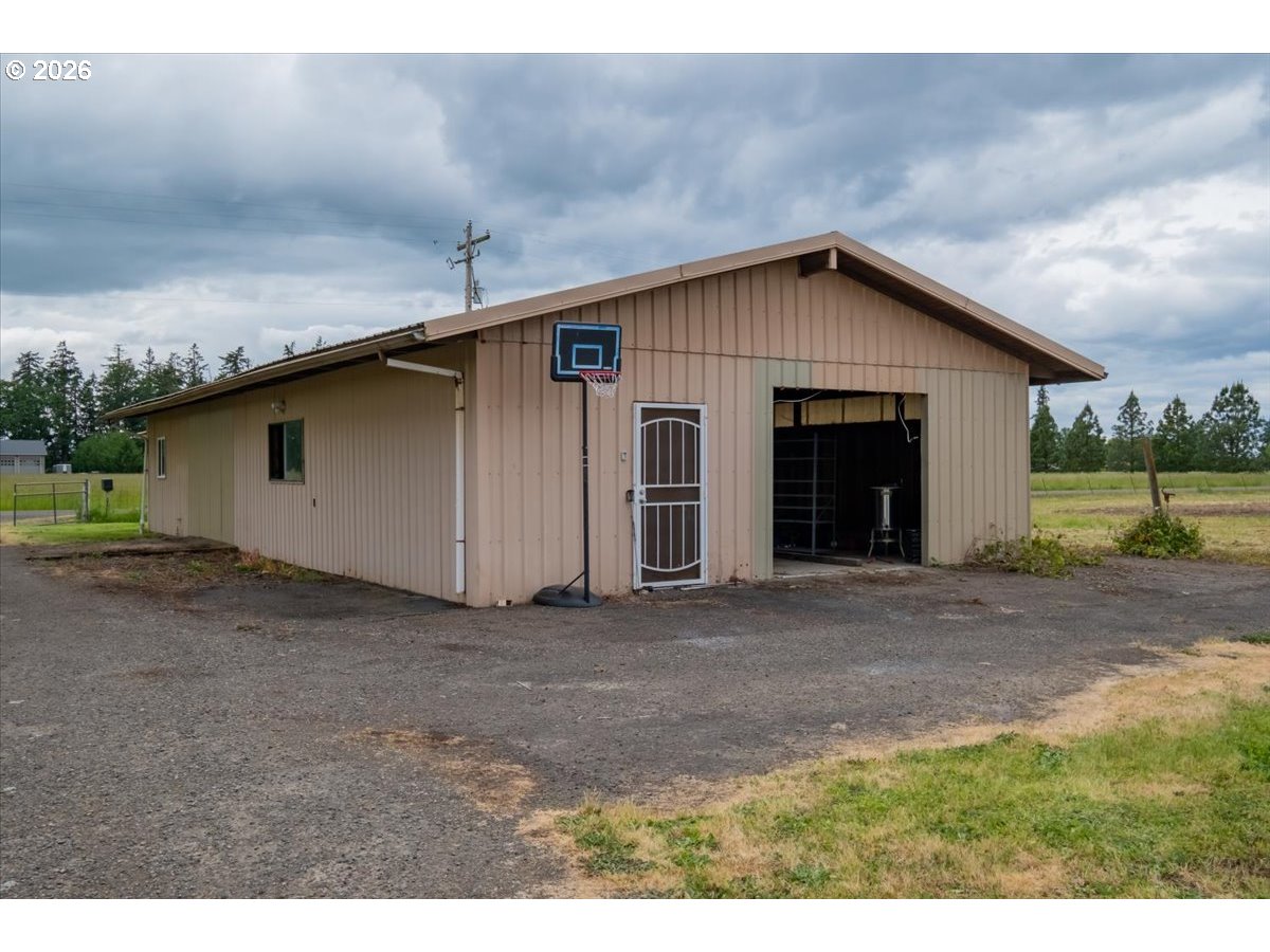 39129 Groshong Road Northeast Albany, OR 97321 - Photo 30 of 48