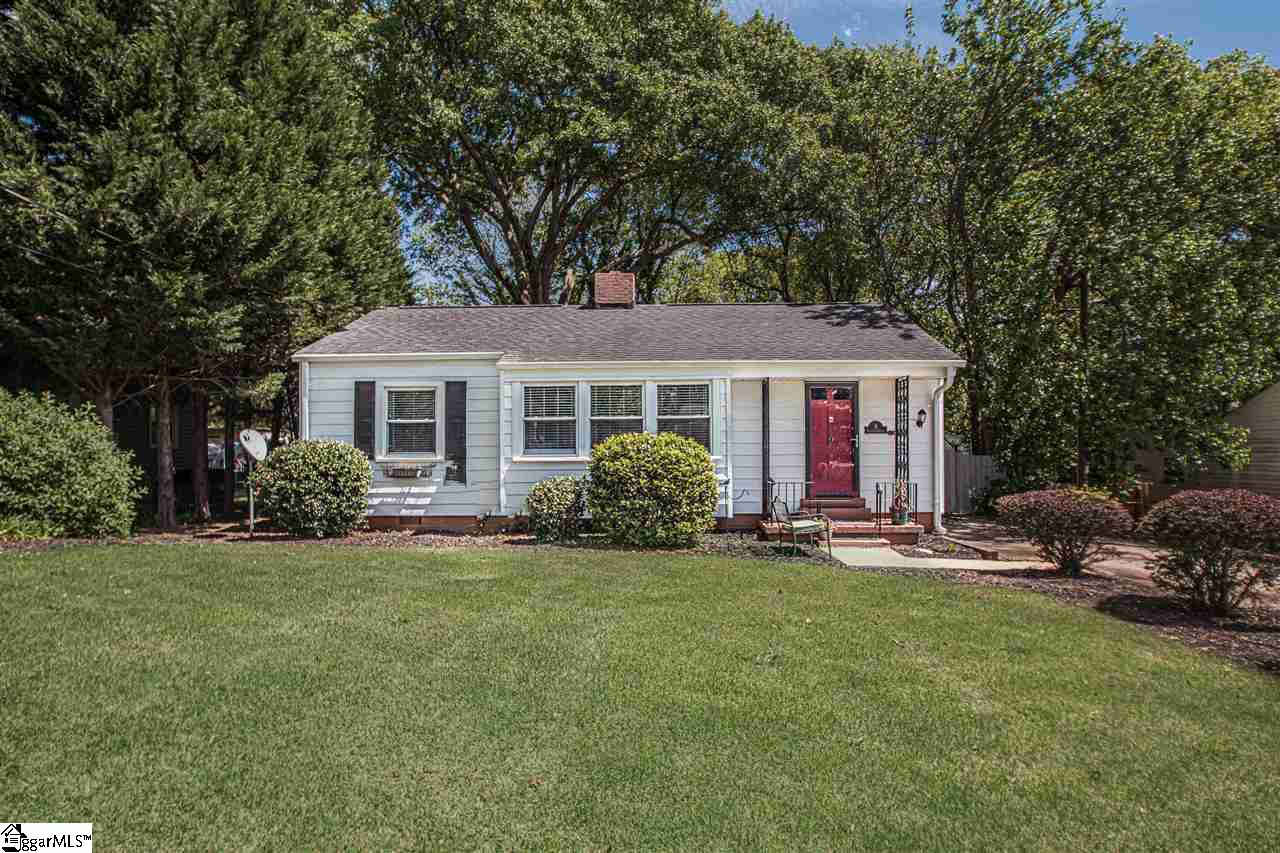 9 Rutledge Avenue Greenville, SC 29617 - Photo 1 of 22 Gallery Image 1
