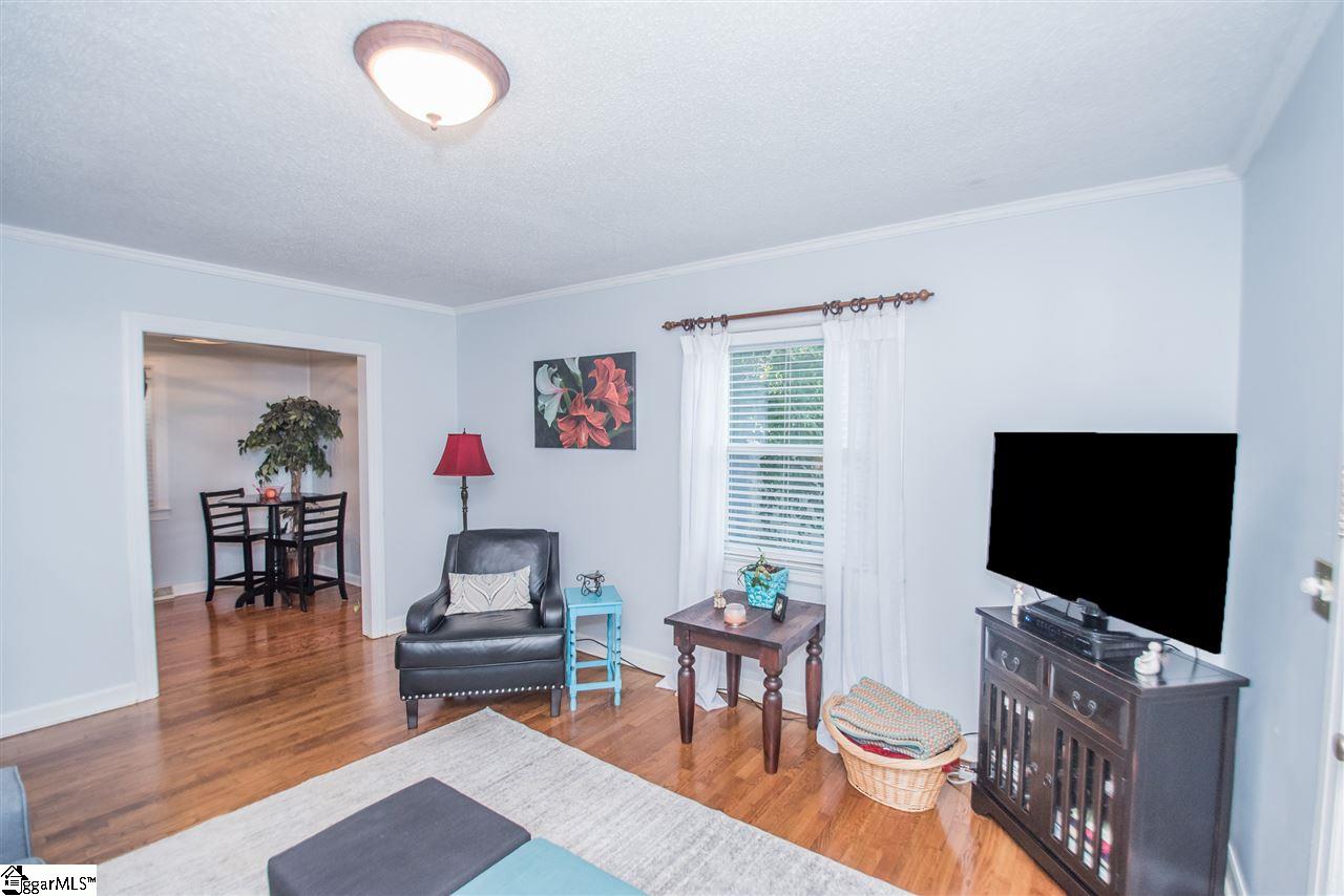 9 Rutledge Avenue Greenville, SC 29617 - Photo 2 of 22 Gallery Image 2
