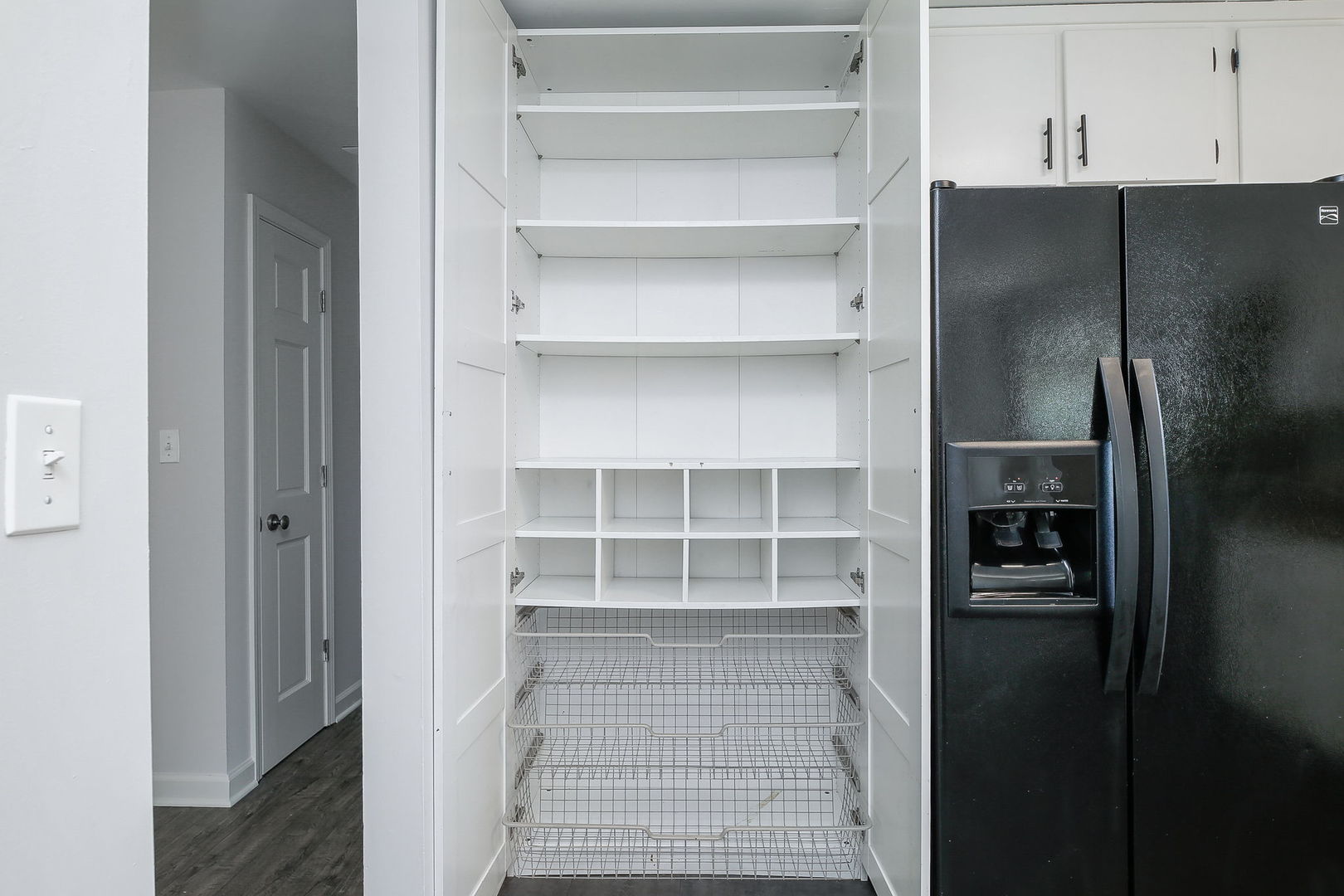 458 White Pine Road Buffalo Grove, IL 60089 - Photo 10 of 25 a view of walk in closet with empty racks