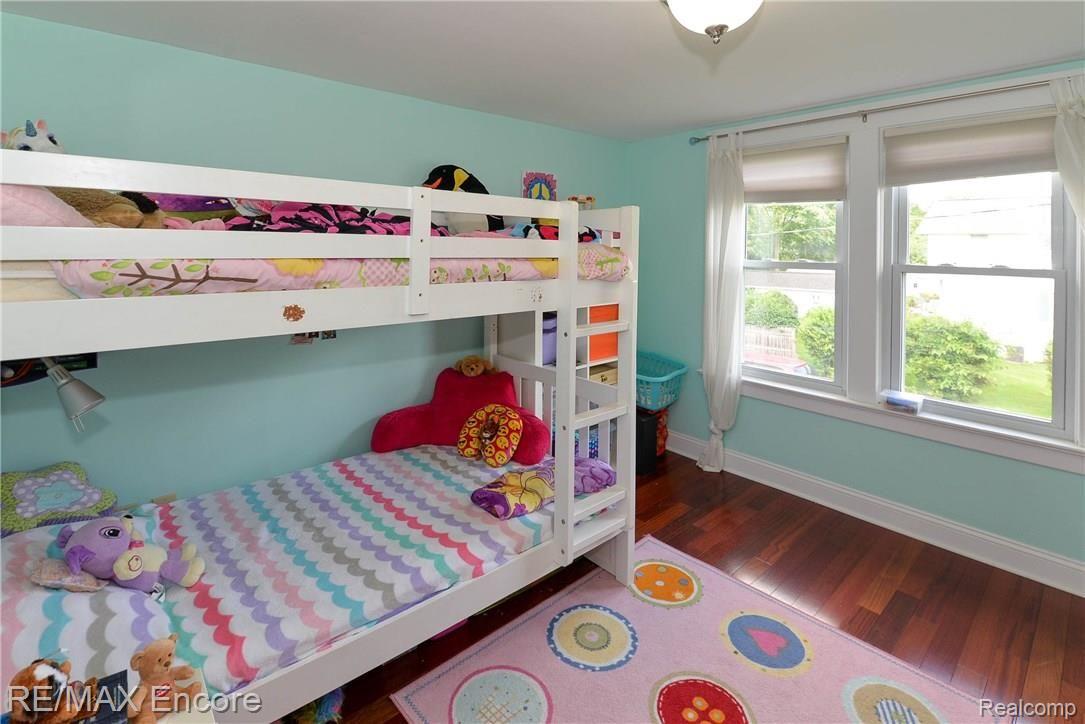 8354 Clinton River Road Sterling Heights, MI 48314 - Photo 36 of 62 58.jpg