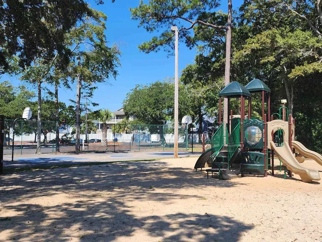 $250,000 | 5905 Highway 17, Unit 226B, Savannah, GA 31419