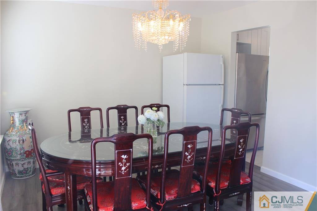 28 Rainford Road Edison, NJ 08820 - Photo 11 of 25 Gallery Image 11