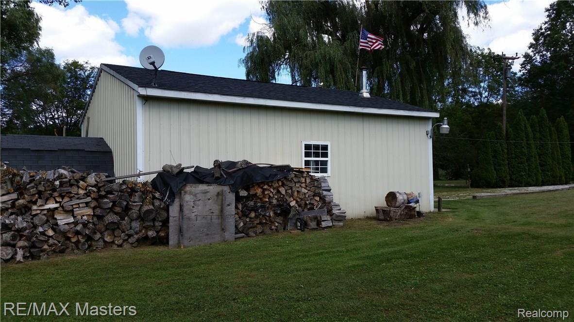 20500 Merriman Road Romulus, MI 48174 - Photo 29 of 30 20150913_144539.jpg