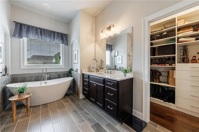 $849,900 | 860 Hargrove Point Way, Alpharetta, GA 30004