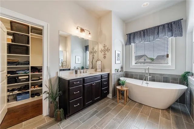 $849,900 | 860 Hargrove Point Way, Alpharetta, GA 30004