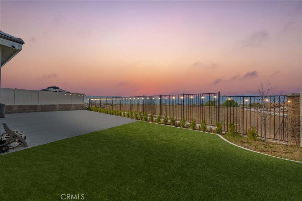 45123 Quicksilver Road Lake Elsinore, CA 92532 - Photo 4 of 42