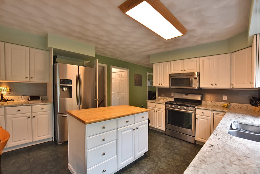 124 1/2 Plain Woods Road Foster, RI 02825 - Photo 13 of 32 Gallery Image 13