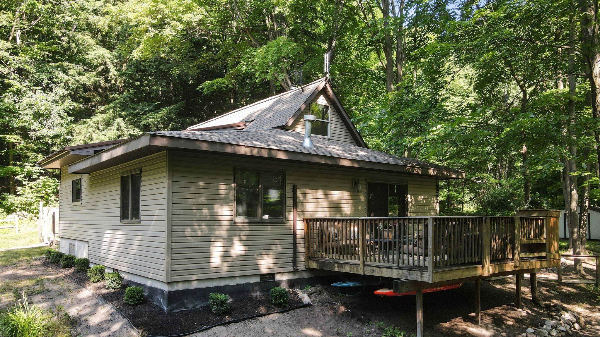 8242 South Sullivan Road Cedar, MI 49621 - Photo 3 of 96