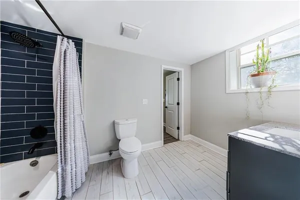 $849,000 | 9585 Hutchesons Ferry Road, Palmetto, GA 30268