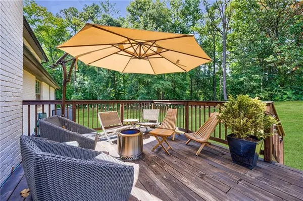 $849,000 | 9585 Hutchesons Ferry Road, Palmetto, GA 30268