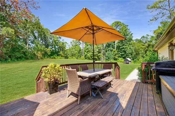 $849,000 | 9585 Hutchesons Ferry Road, Palmetto, GA 30268