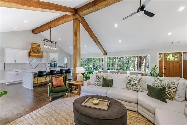 $849,000 | 9585 Hutchesons Ferry Road, Palmetto, GA 30268