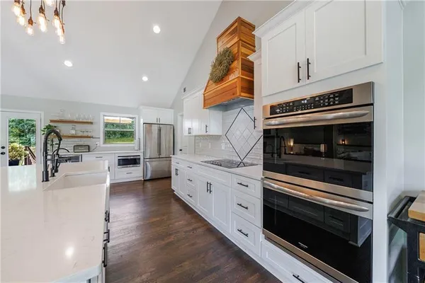 $849,000 | 9585 Hutchesons Ferry Road, Palmetto, GA 30268