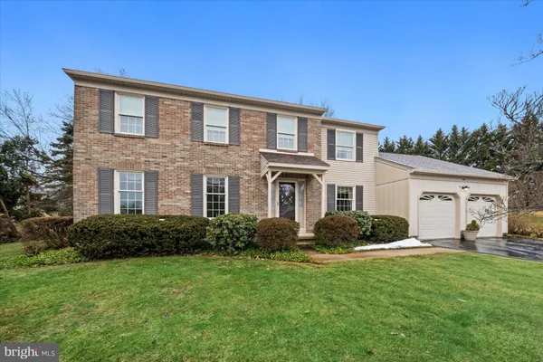 $525,000 | 9 Stone Barn Drive, Hockessin, DE 19707