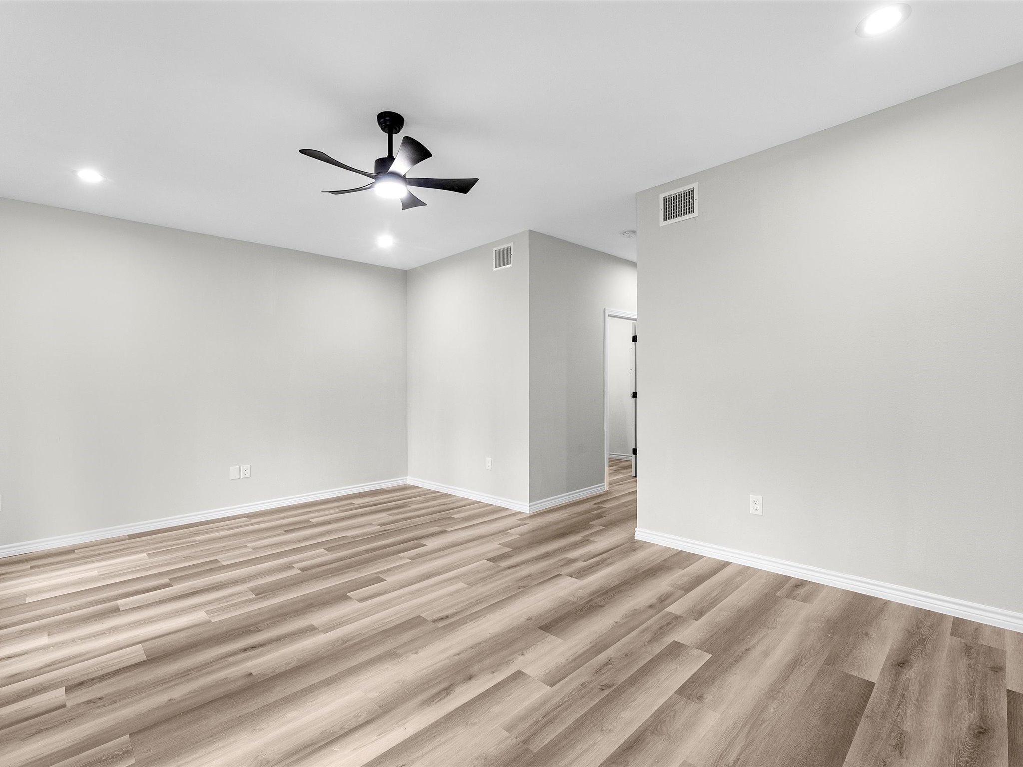 1319 West Bell Street Houston, TX 77019 - Photo 22 of 50