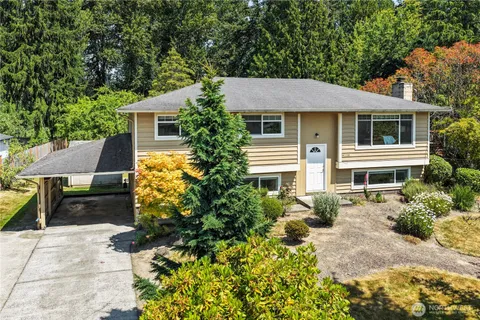 $950,000 | 14556 75th Avenue Northeast, Kenmore, WA 98028