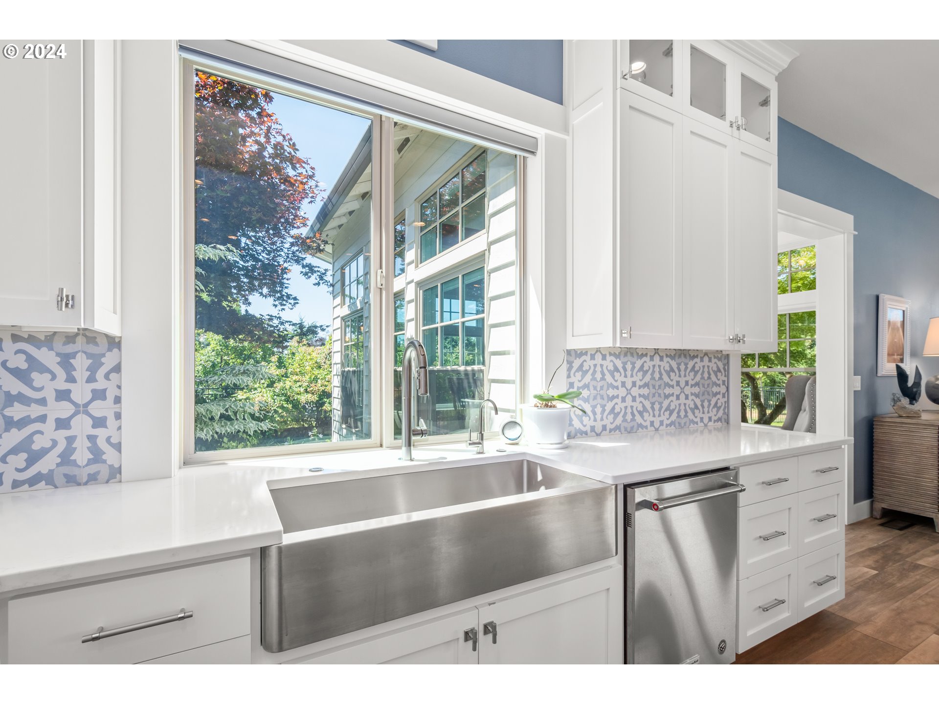 30200 Northwest 18th Place Ridgefield, WA 98642 - Photo 8 of 48 Kitchen