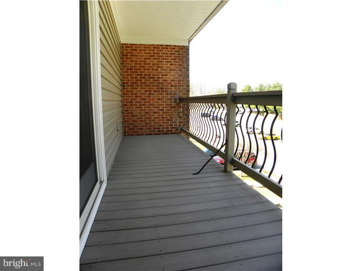 4 Colonial Way Aston, PA 19014 - Photo 11 of 18 Deck