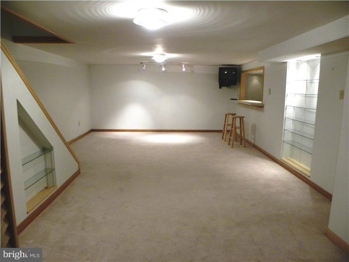 4 Colonial Way Aston, PA 19014 - Photo 18 of 18 Basement - Finished