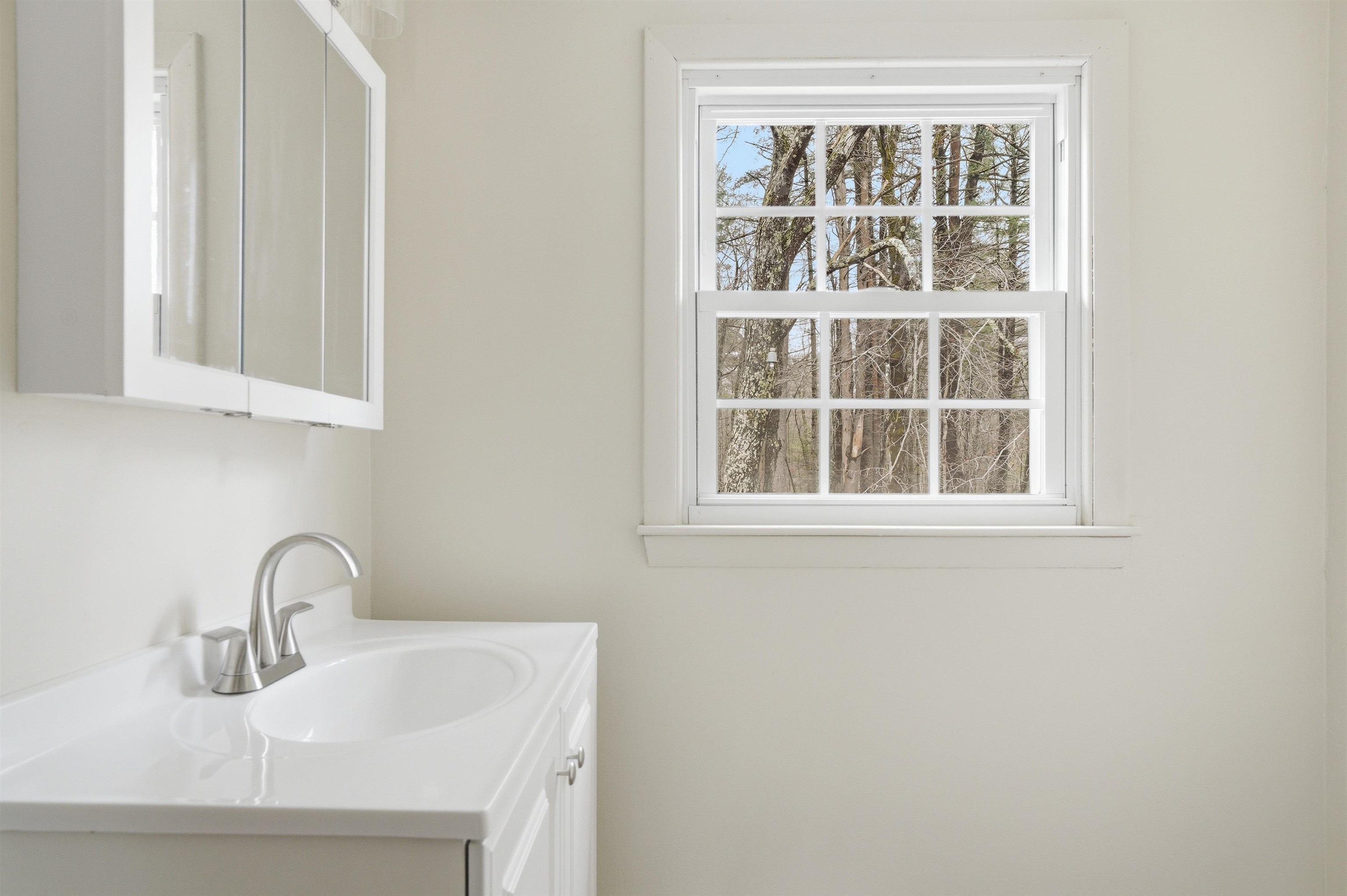 289 Derry Road, Unit A Hudson, NH 03051 - Photo 12 of 16