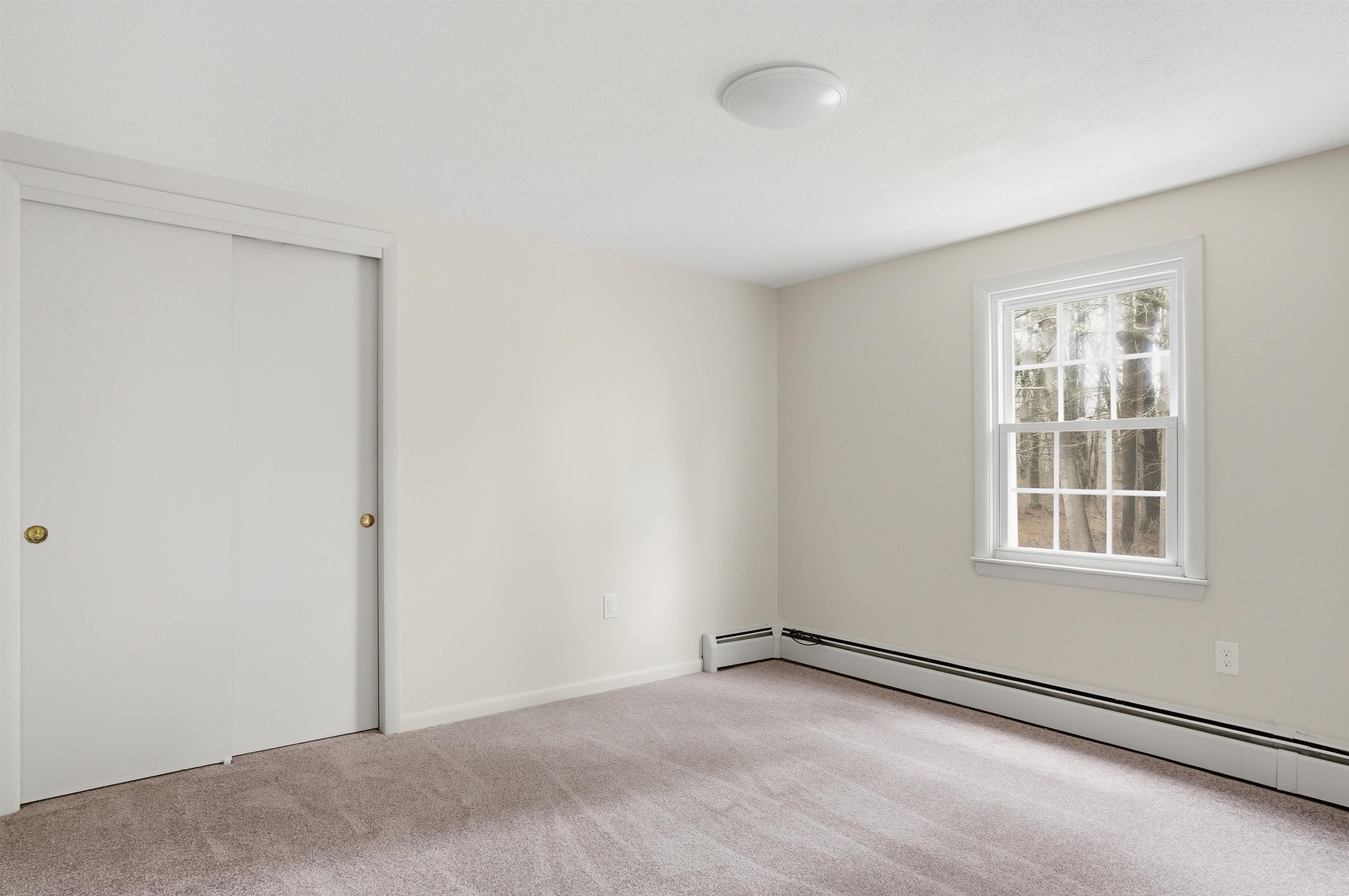 289 Derry Road, Unit A Hudson, NH 03051 - Photo 13 of 16